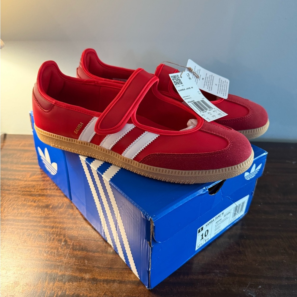 Adidas Red Suede “Samba Jane” sneakers